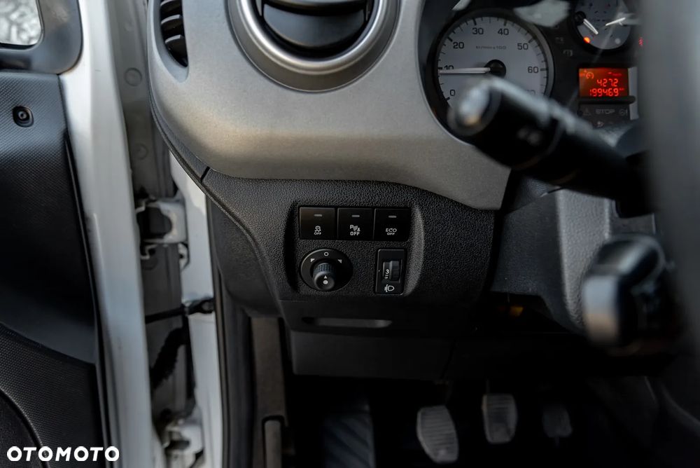 Peugeot Partner 1.6 BlueHDi Outdoor - 19