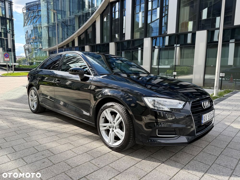 Audi A3 Limousine 35 TFSI Sport S tronic - 3