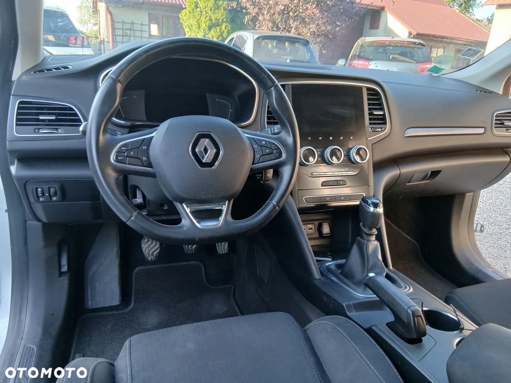 Renault Megane - 9
