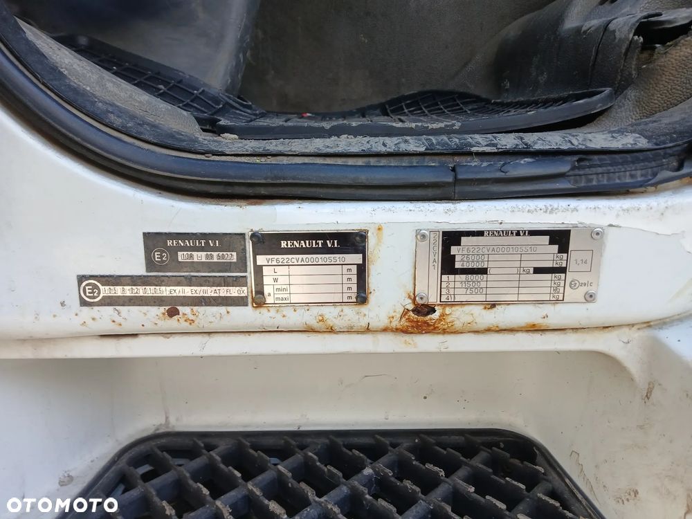 Renault Premium 370.26 6X2D - 7