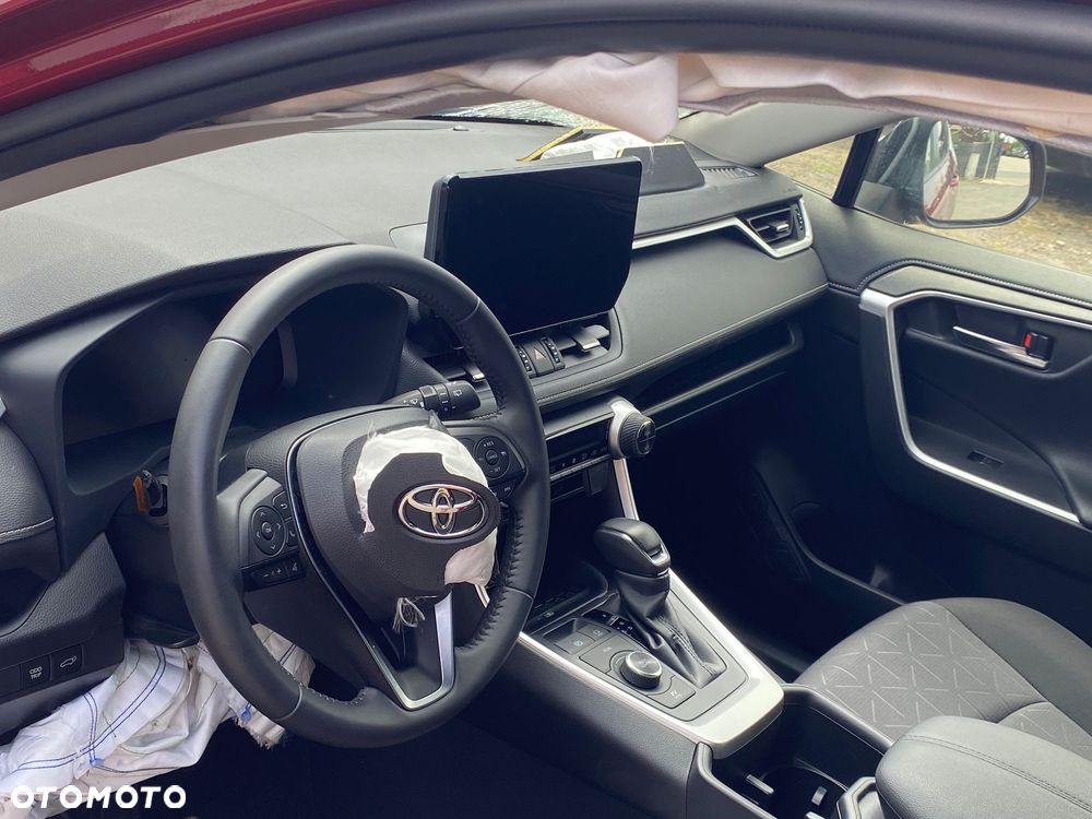 Toyota RAV4 - 16