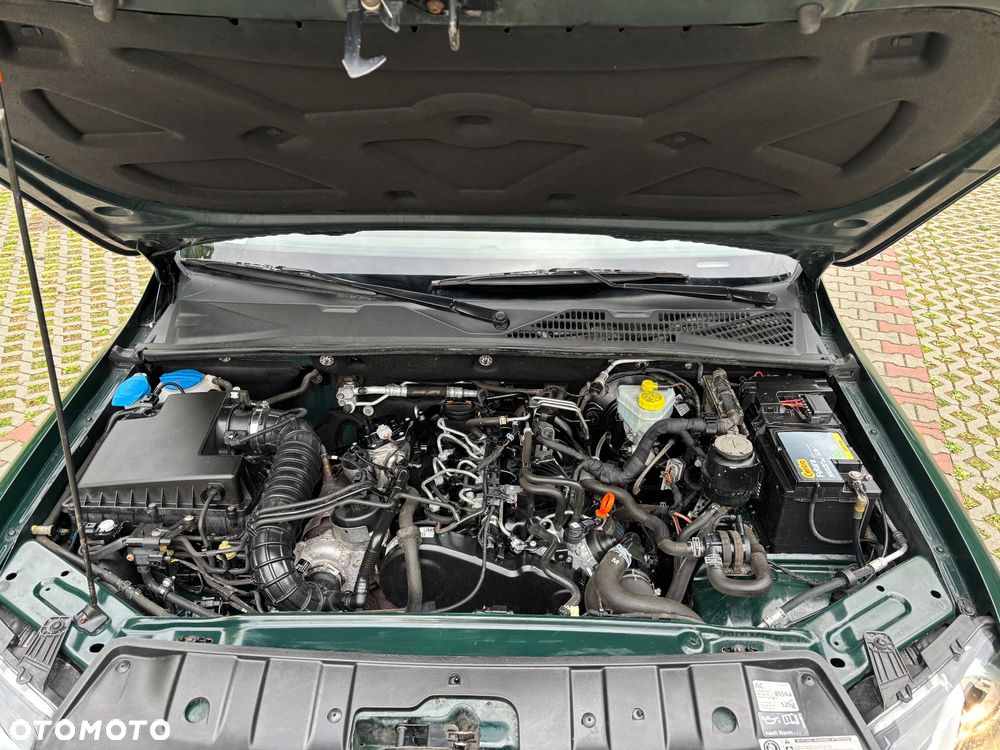 Volkswagen Amarok - 34