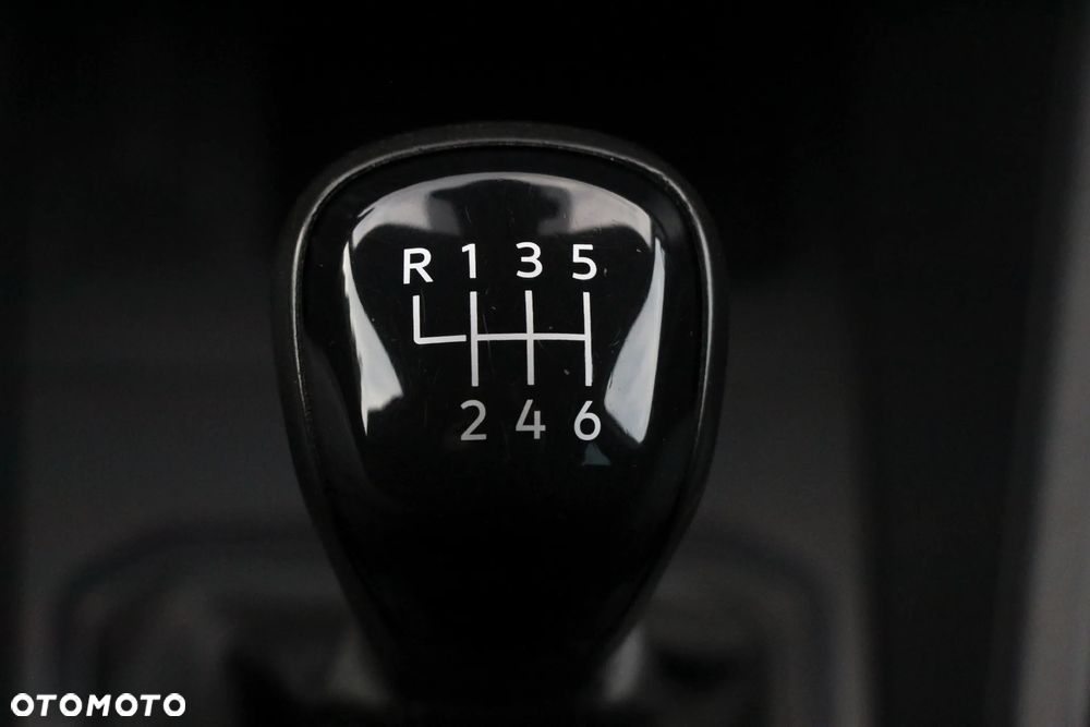 Volkswagen Caddy Maxi 2.0 TDI - 28