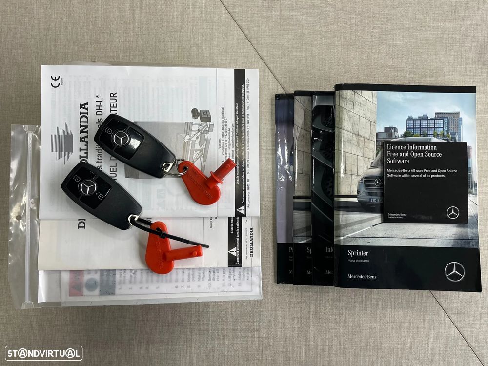 Mercedes-Benz Sprinter 515 CDI Contentor + Plataforma Elevatória - 34