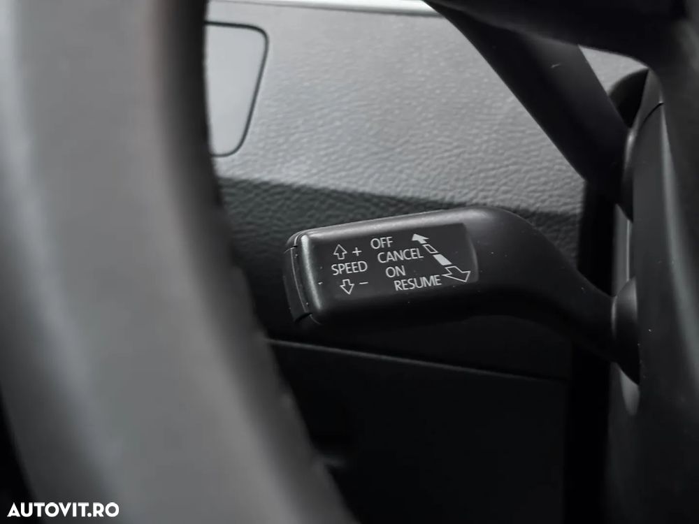 Volkswagen Passat - 15