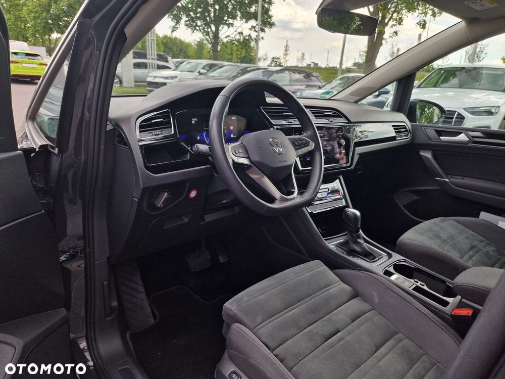 Volkswagen Touran 2.0 TDI BMT Comfortline DSG - 13