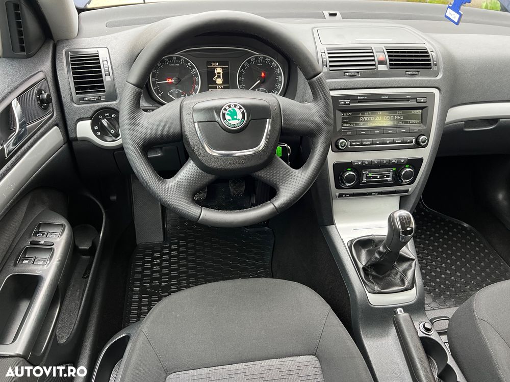 Skoda Octavia 1.6 TDI Ambiente - 6