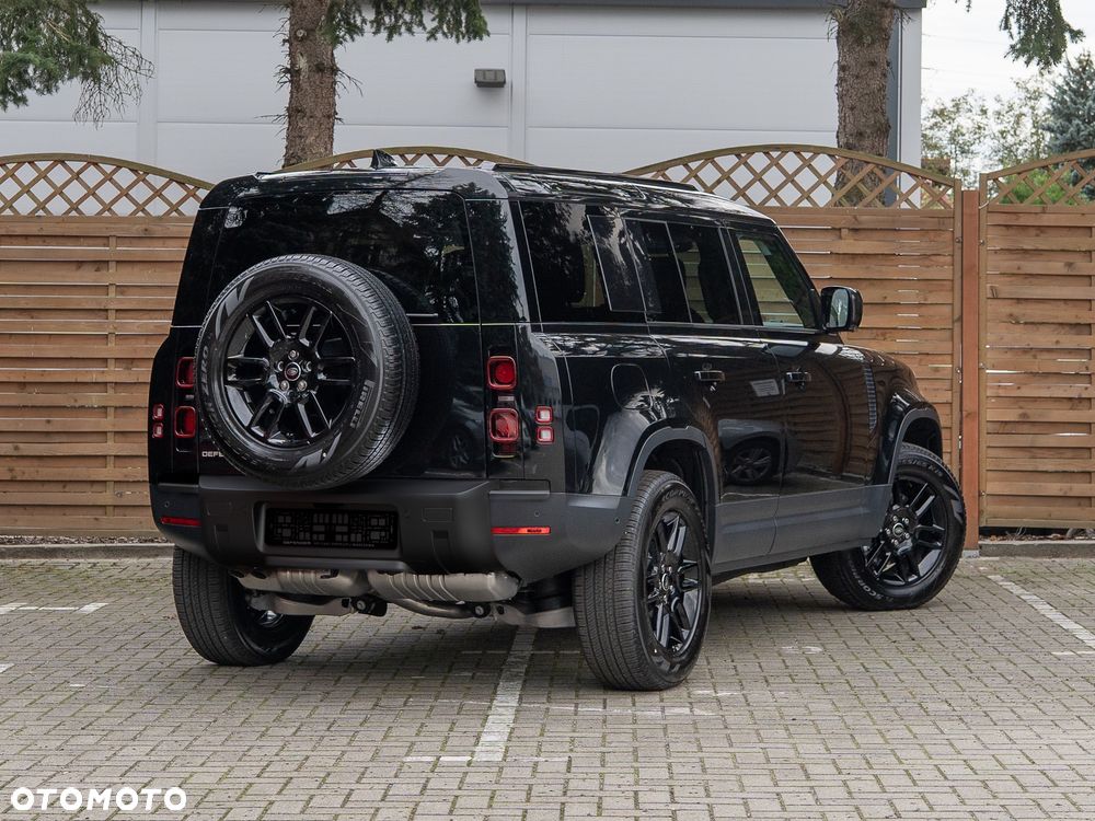 Land Rover Defender - 6