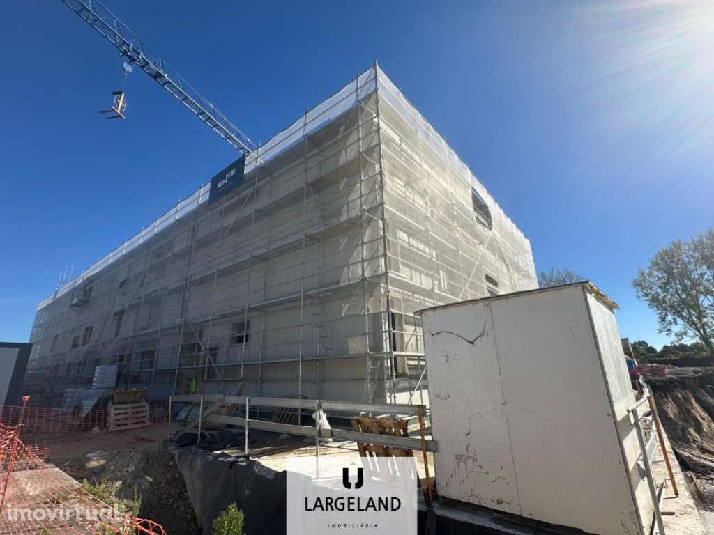 Apartamento T2 Duplex com Terraços à entrada de Aveiro - Grande imagem: 3/16