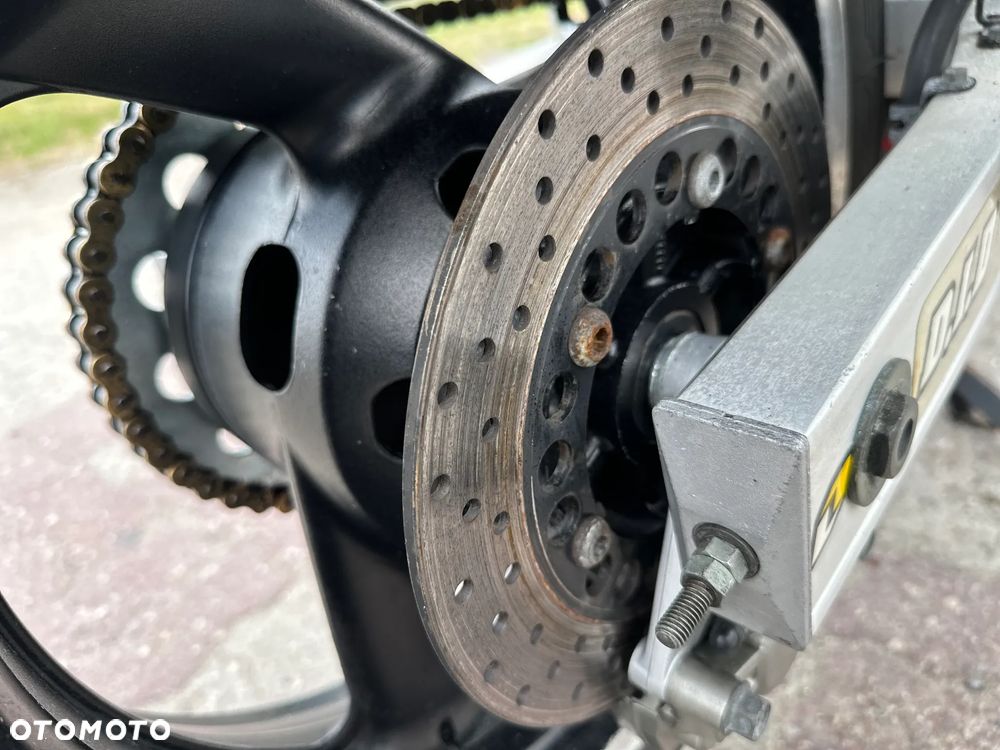 Yamaha FZS - 19