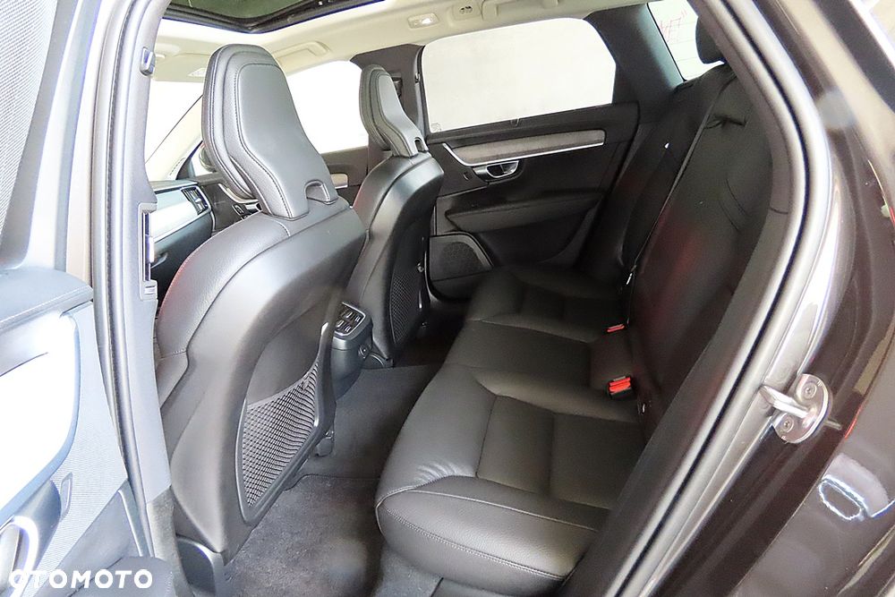 Volvo V90 B5 D AWD Ultimate Bright - 24
