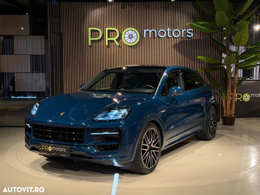 Porsche Cayenne Coupe E-Hybrid Black Edition - 17