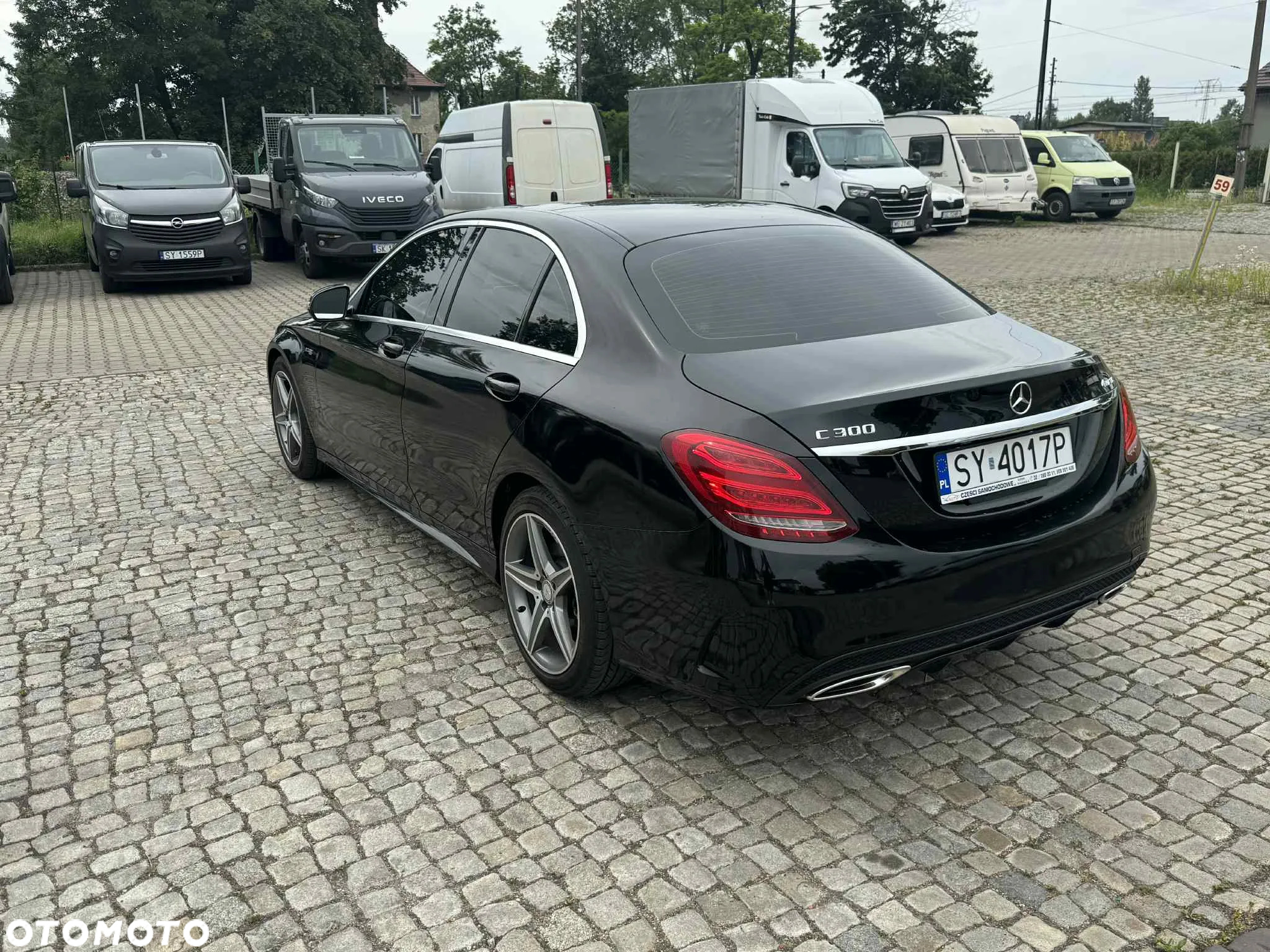 Mercedes-Benz Klasa C 300 4Matic 9G-TRONIC AMG Line - 7