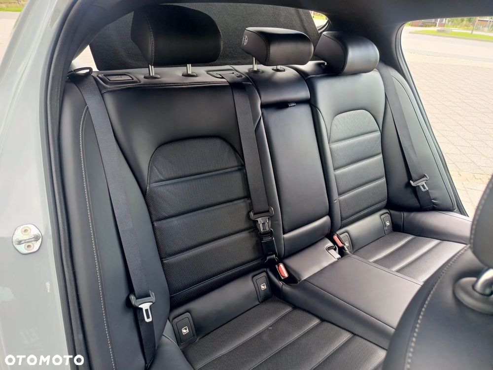 Kia Stinger 2.0 T-GDI GT Line - 19