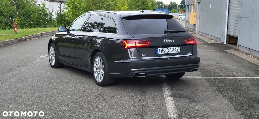Audi A6 Avant 2.0 TDI Ultra DPF S tronic - 12