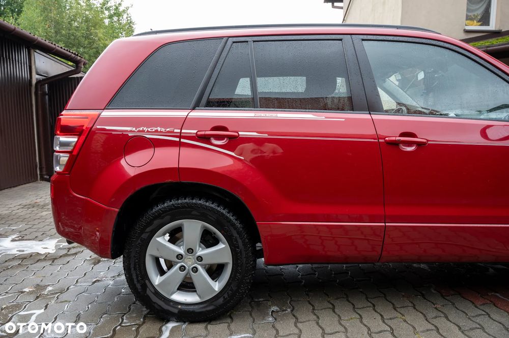 Suzuki Grand Vitara 1.9 DDiS Comfort - 28