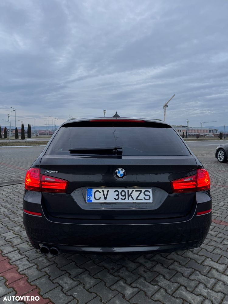 BMW Seria 5 530d xDrive - 5
