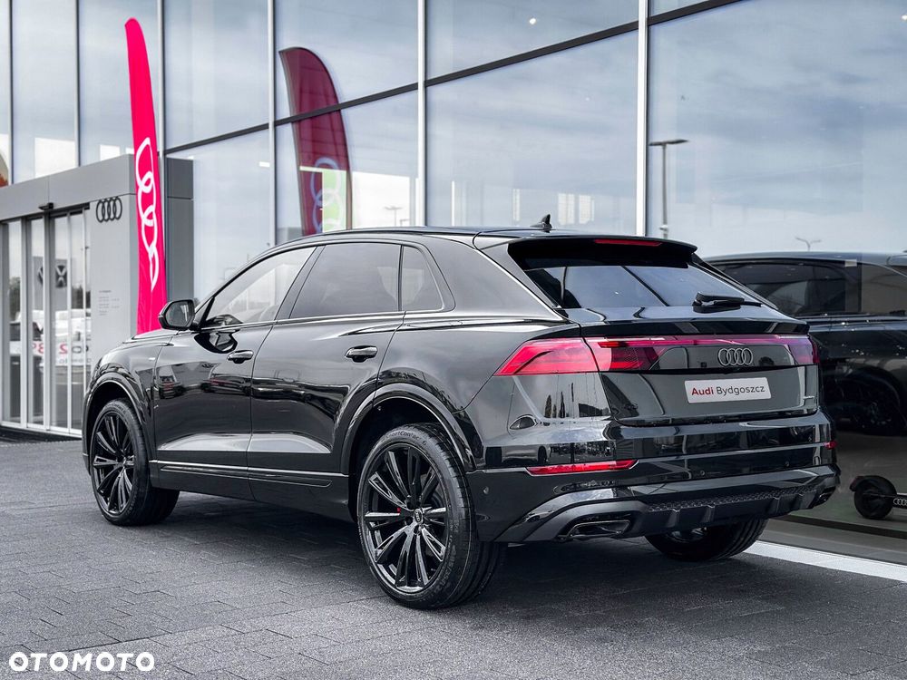 Audi Q8 - 7