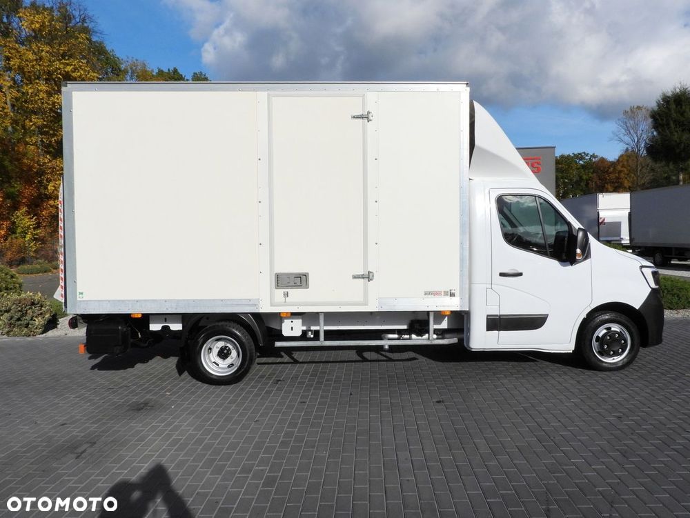 Renault MASTER KONTENER WINDA 8 PALET TEMPOMAT LEDY BLIŹNIACZE KOŁA KLIMATYZACJA  145KM - 8