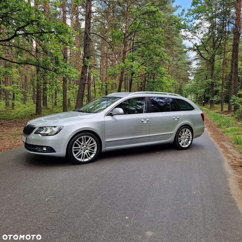 Skoda Superb 2.0 TSI Elegance DSG - 10