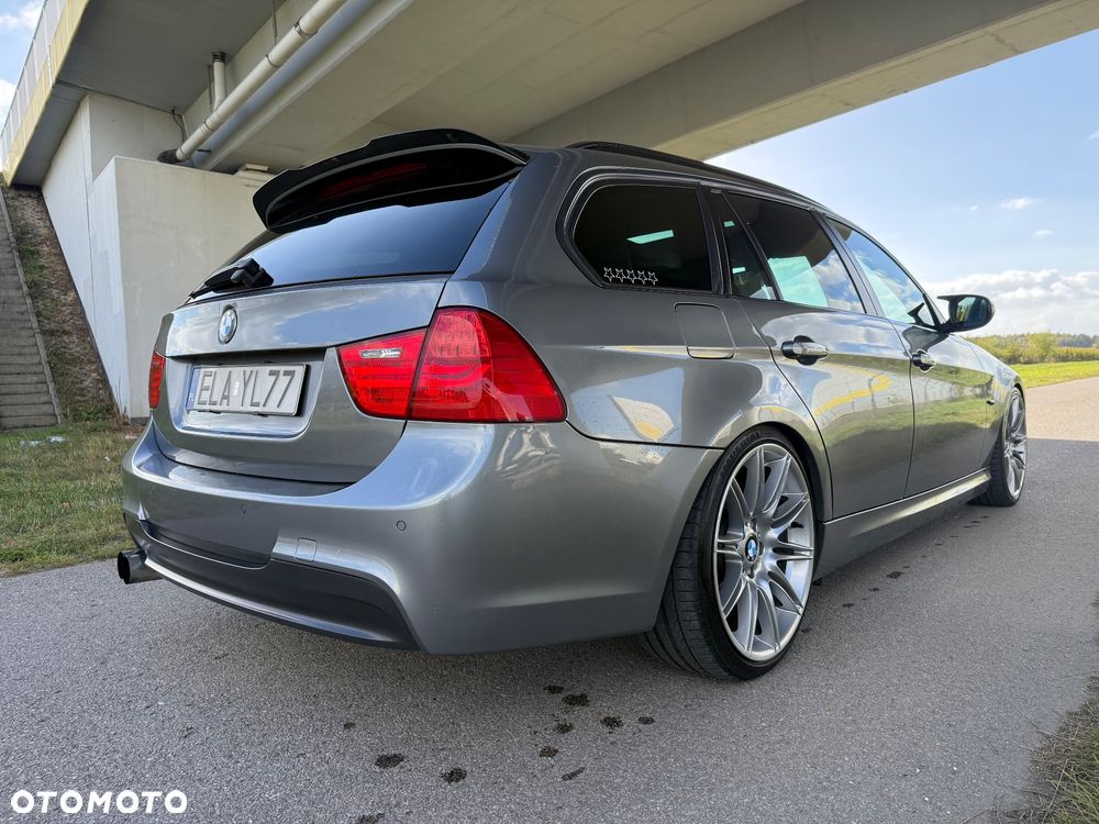 BMW Seria 3 318d DPF - 12