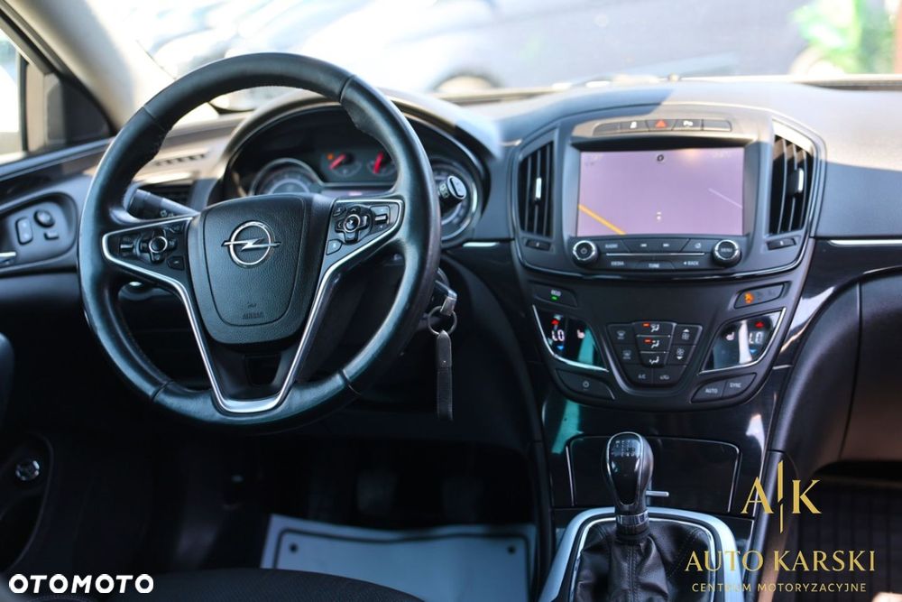 Opel Insignia - 23
