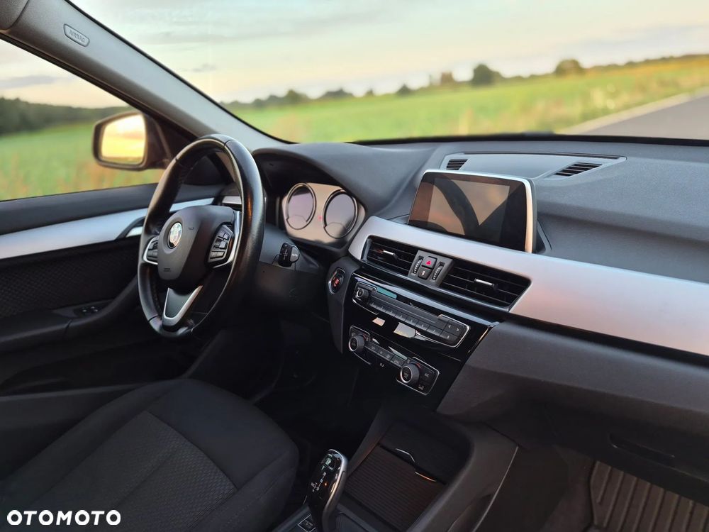 BMW X1 sDrive16d - 24