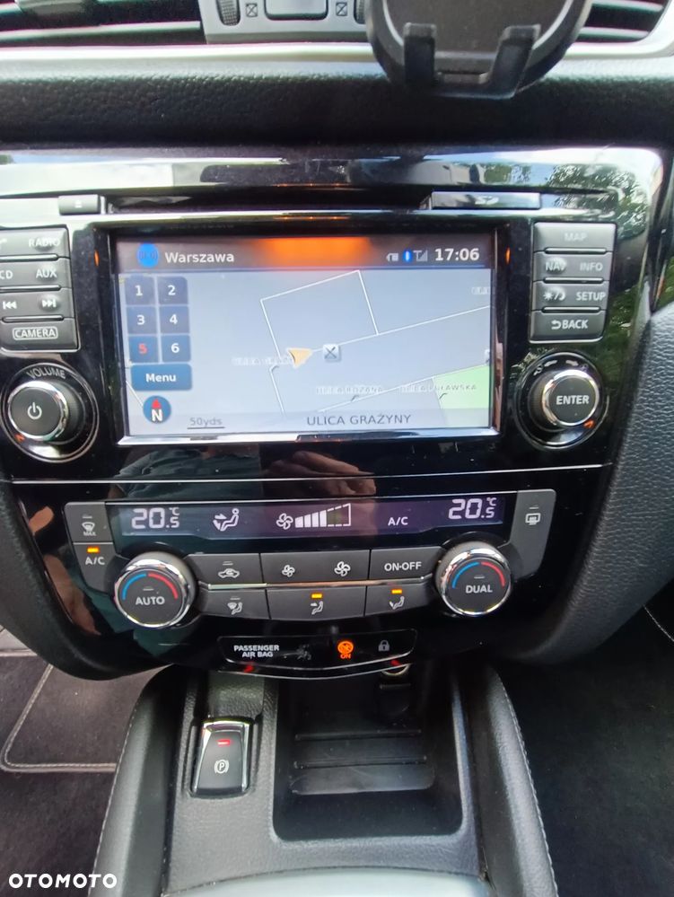 Nissan Qashqai 1.2 DIG-T N-Connecta EU6 - 7