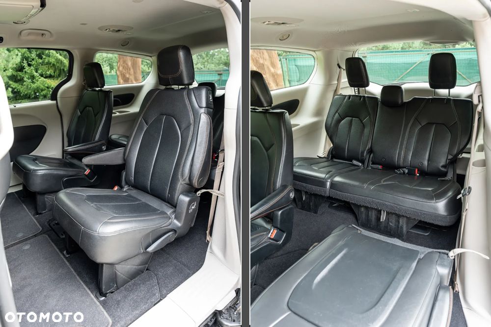 Chrysler Pacifica - 38