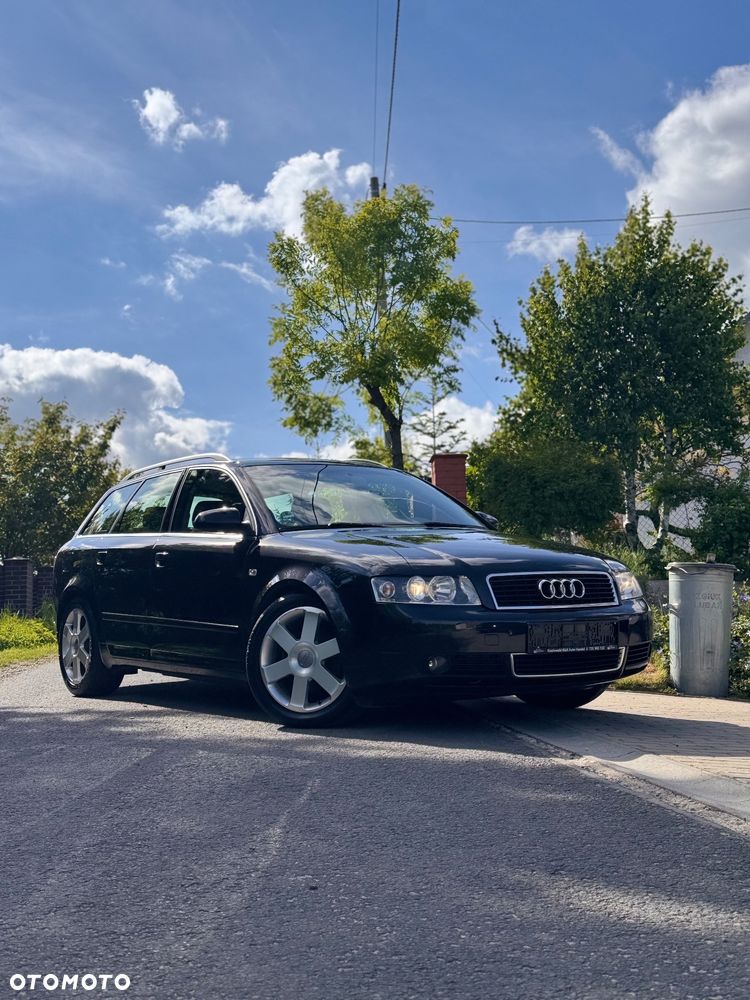 Audi A4 - 1