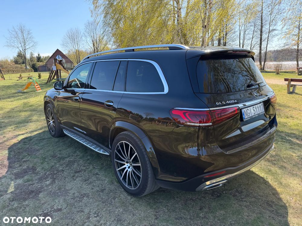 Mercedes-Benz GLS - 11