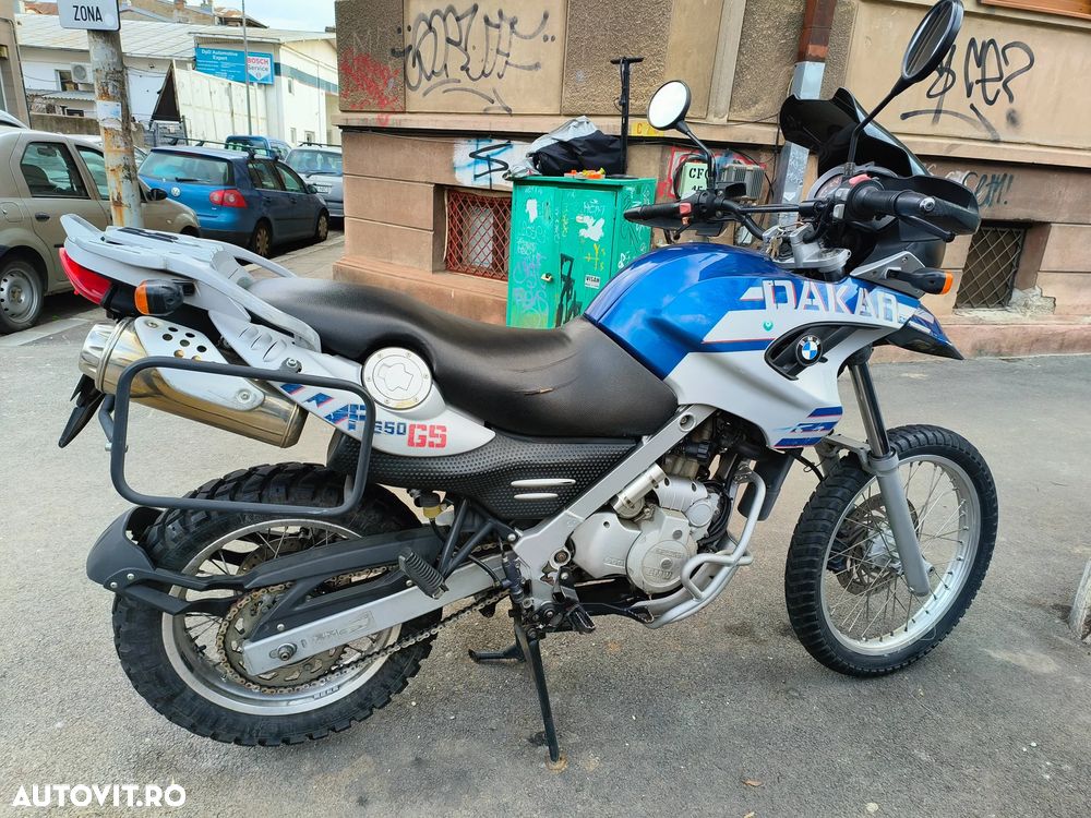 BMW F 650GS Dakar - 12