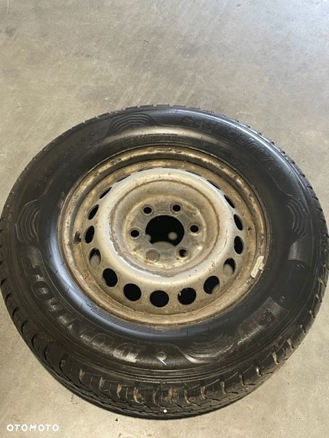 Opona Dunlop 235 65 16c Econodrive - 2