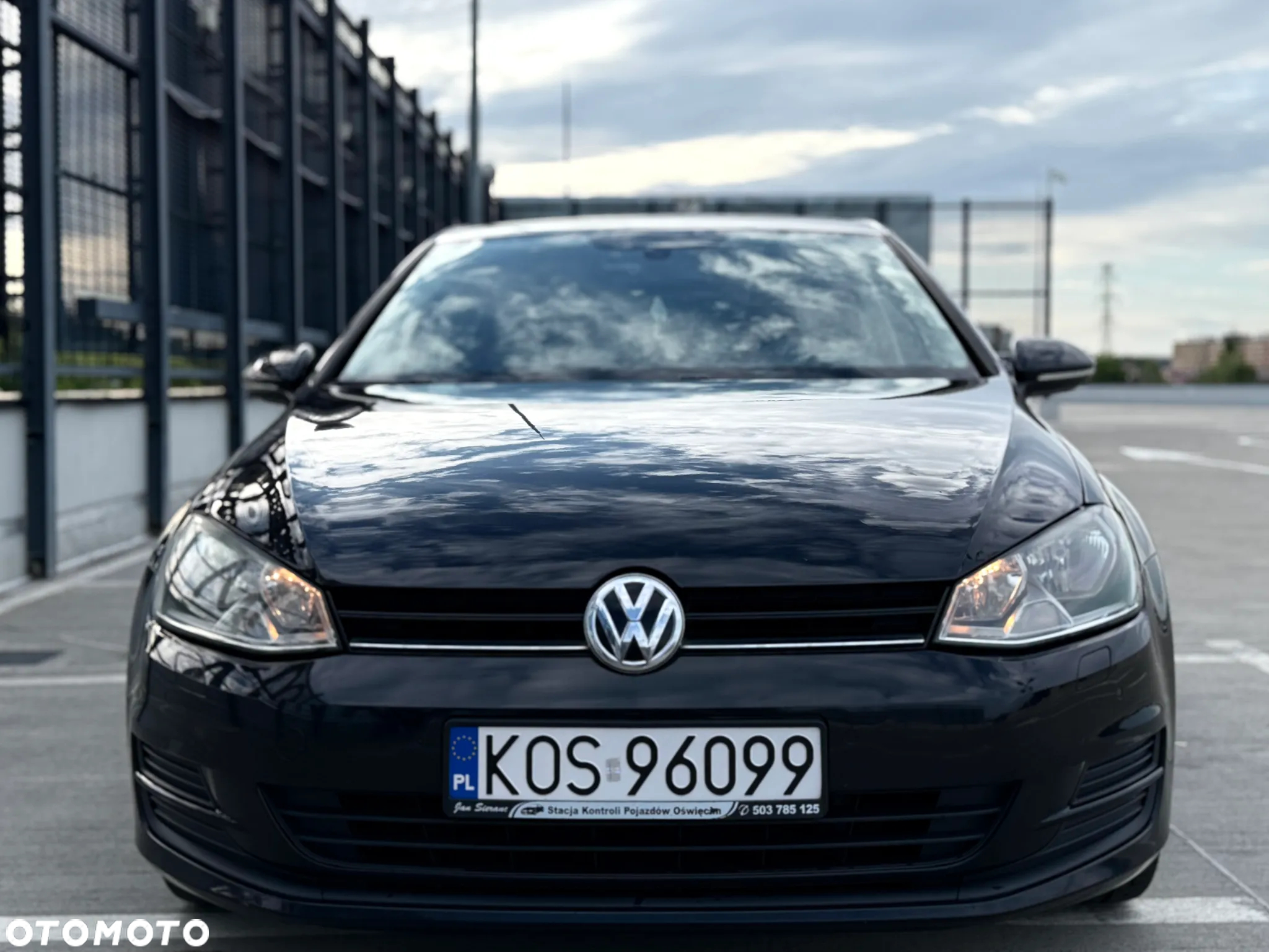 Volkswagen Golf 1.6 TDI BlueMotion Technology Comfortline - 6