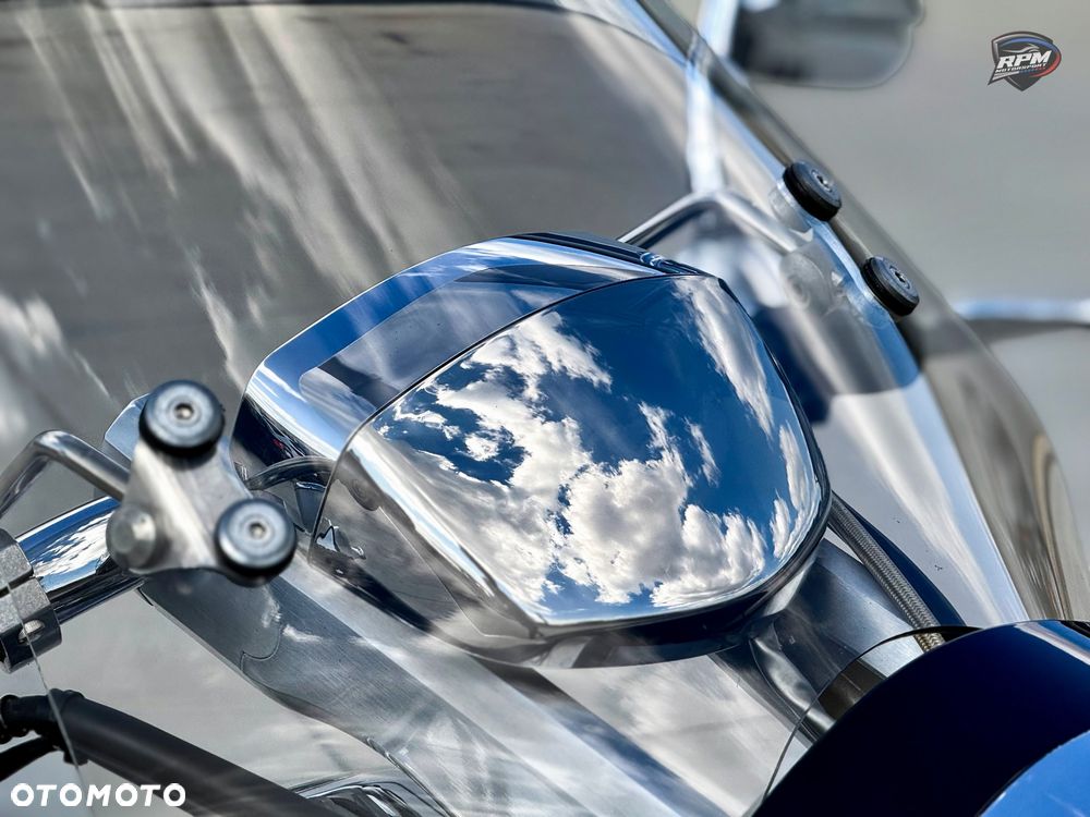 Suzuki Boulevard - 32