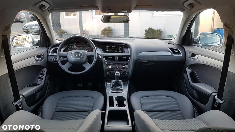 Audi A4 Avant 1.8 TFSI Attraction - 16
