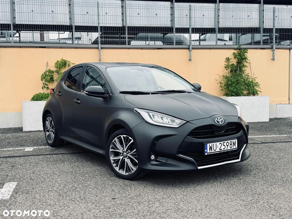 Toyota Yaris Hybrid 1.5 Selection Elegant - 4