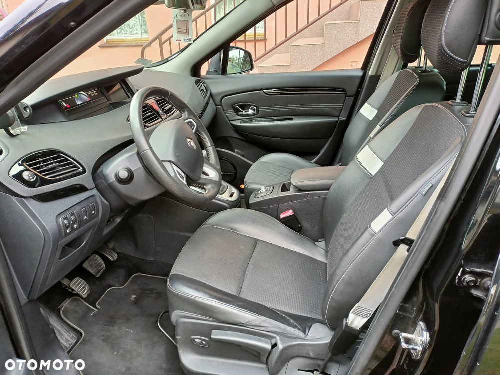 Renault Scenic Energy dCi 130 S&S Bose Edition - 9