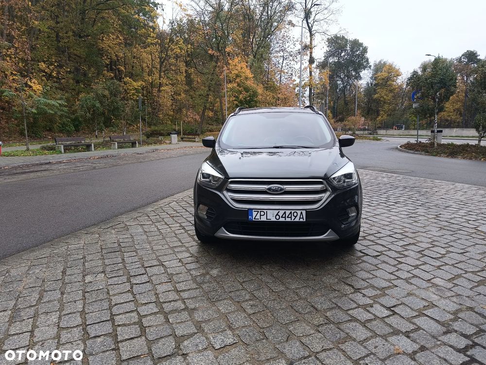 Ford Kuga - 16