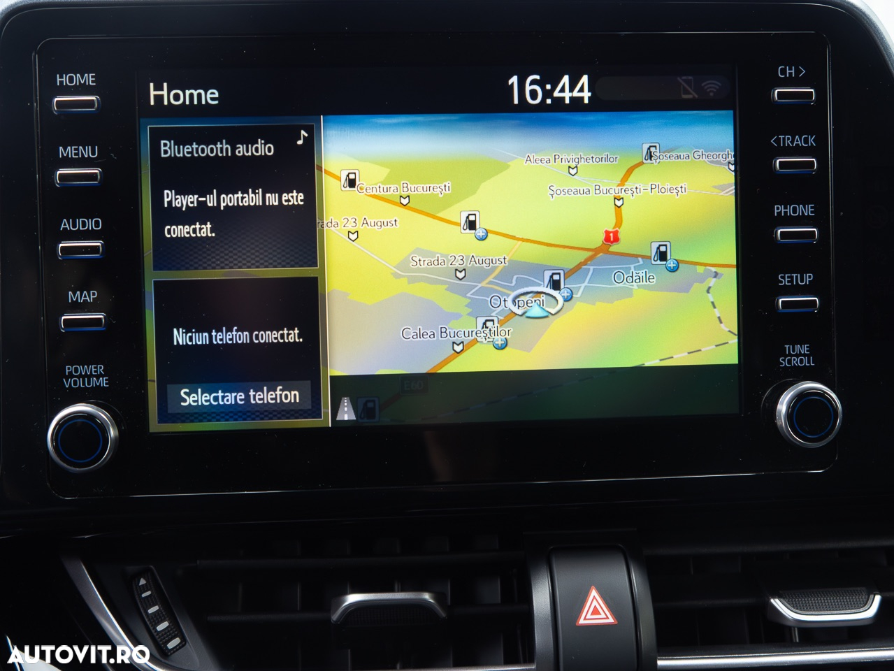 Toyota C-HR 1.8 Hybrid Business Edition - 27