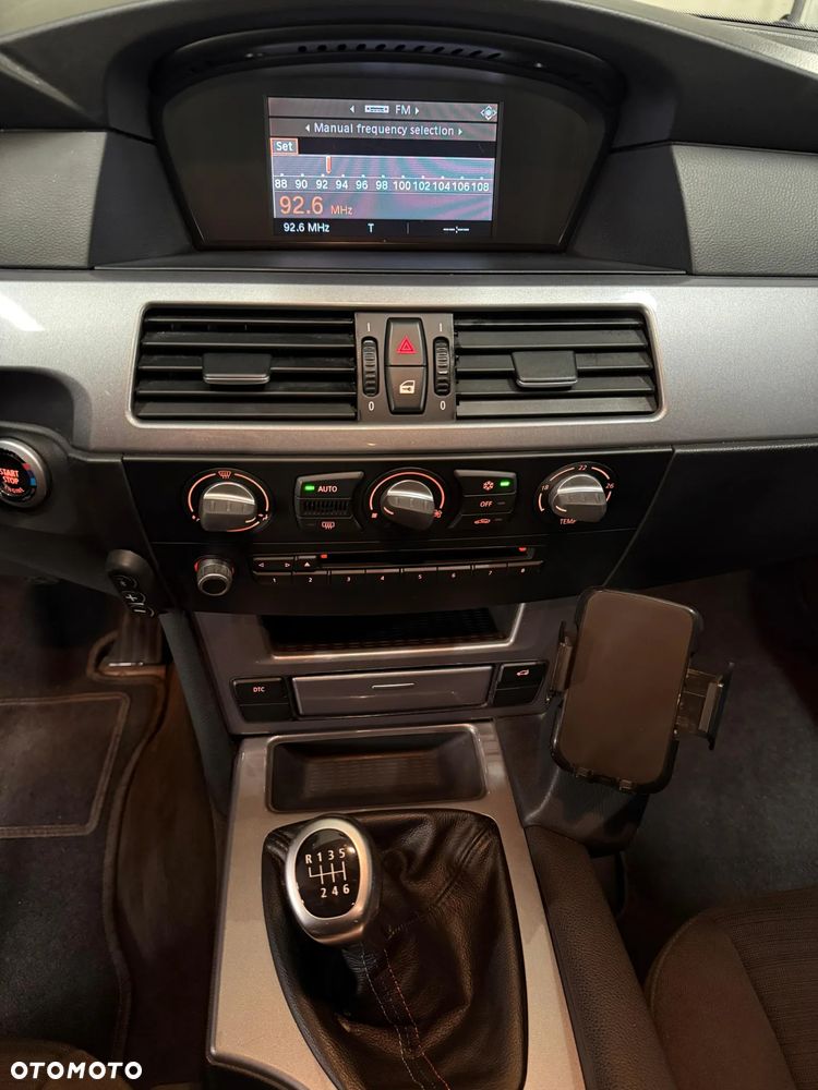 BMW Seria 5 520d - 17
