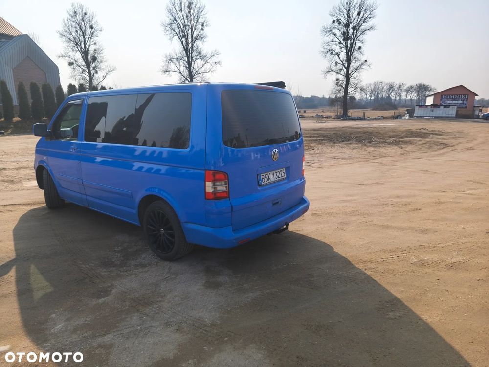 Volkswagen Multivan Standard - 2