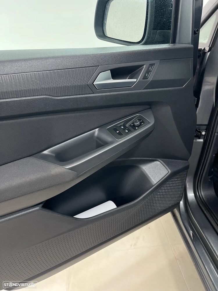 Ford Tourneo Connect Grand 1.5 EcoBoost Titanium 7L Aut. - 11