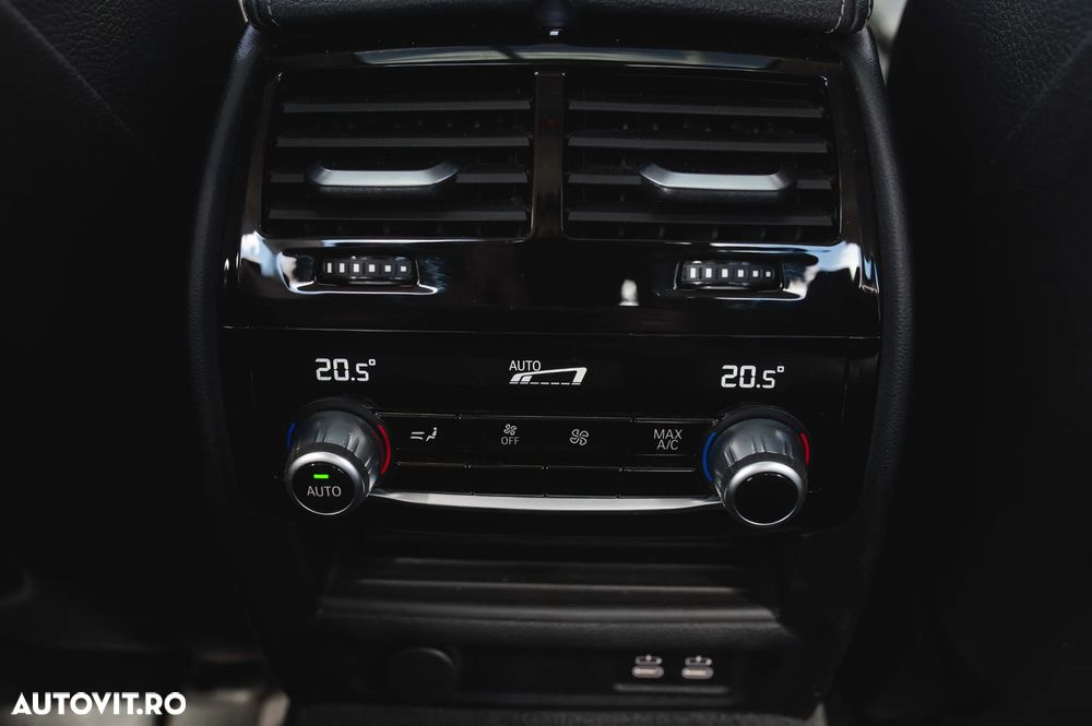 BMW Seria 5 530d xDrive Aut. - 25