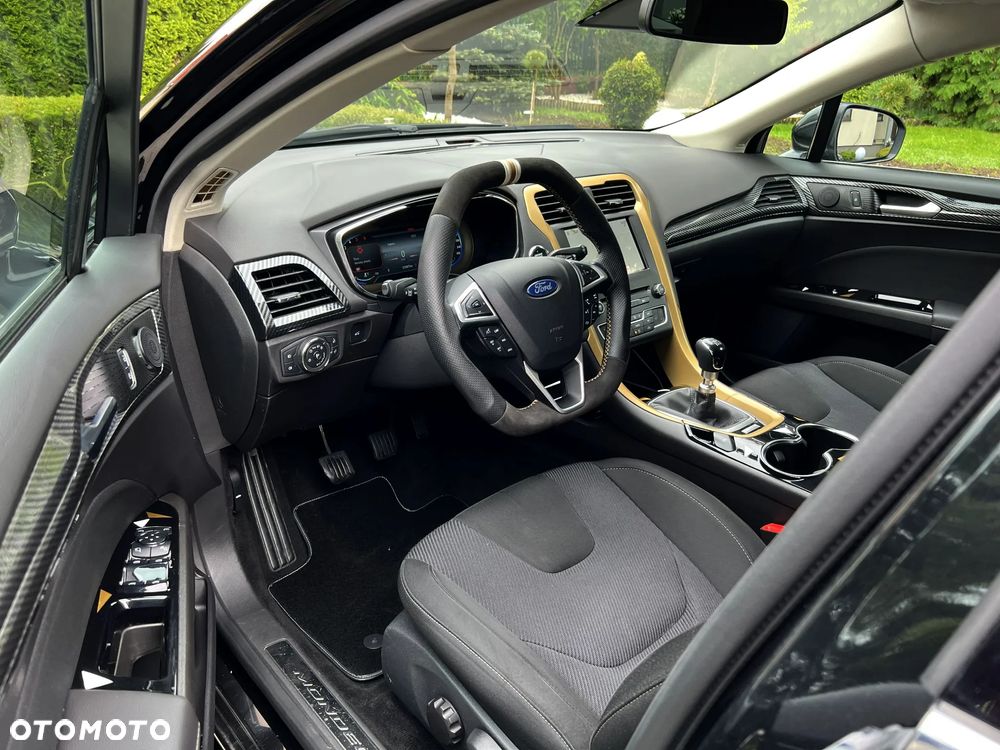Ford Mondeo 2.0 TDCi STart-Stopp ST-Line - 20