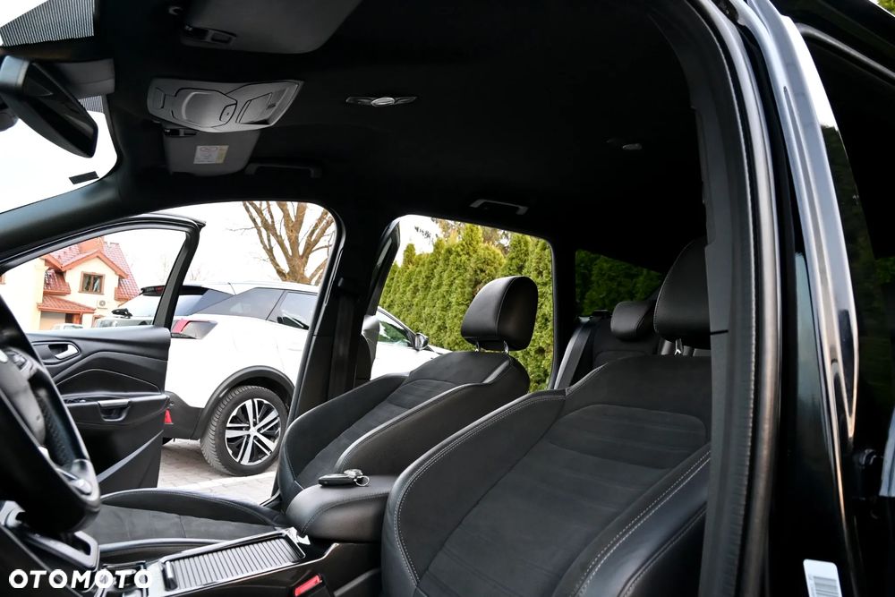 Ford Kuga 2.0 TDCi AWD ST-Line Black - 36