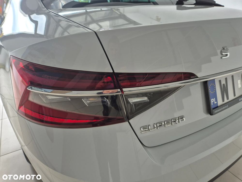 Skoda Superb 1.5 TSI Ambition - 13