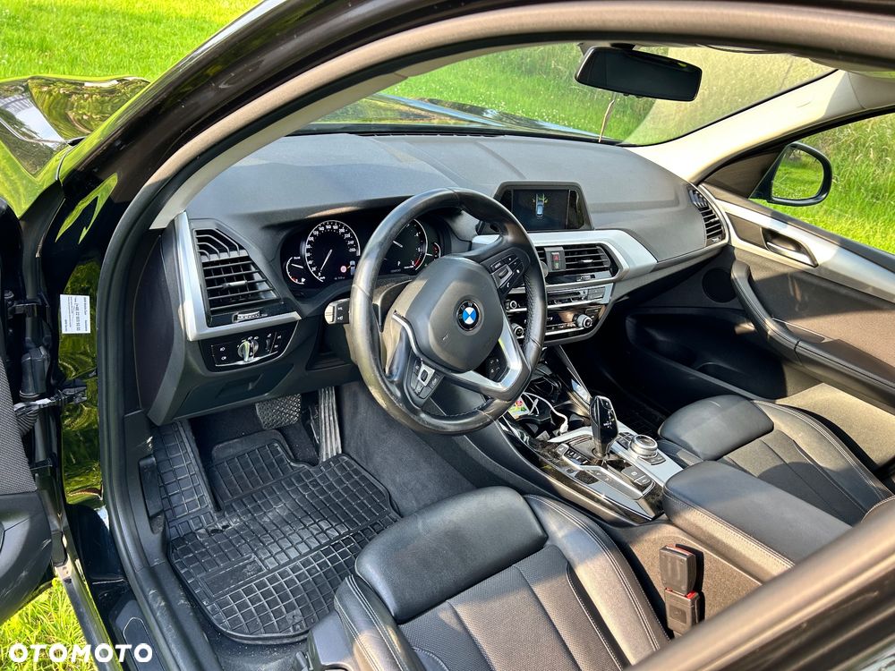 BMW X3 xDrive20d - 10