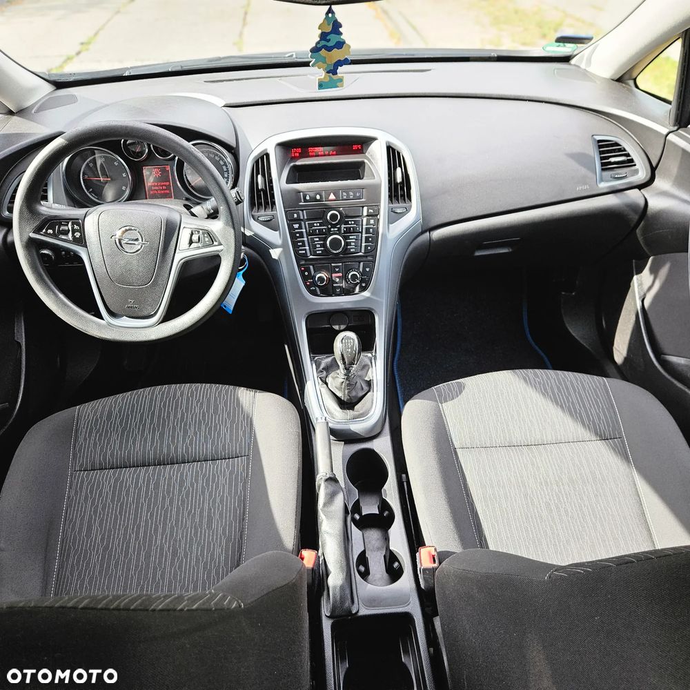 Opel Astra - 14
