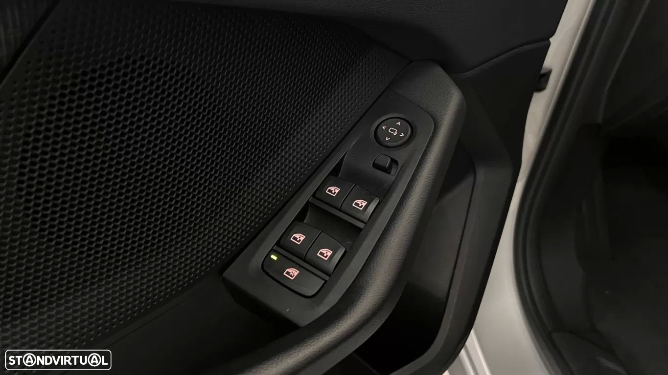 BMW 116 d Auto - 26